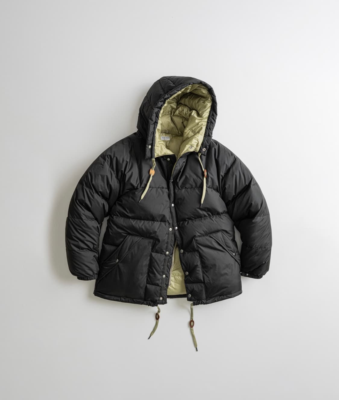 비헤비어 시에라 덕다운 블랙/올리브 4사이즈 상품이미지1