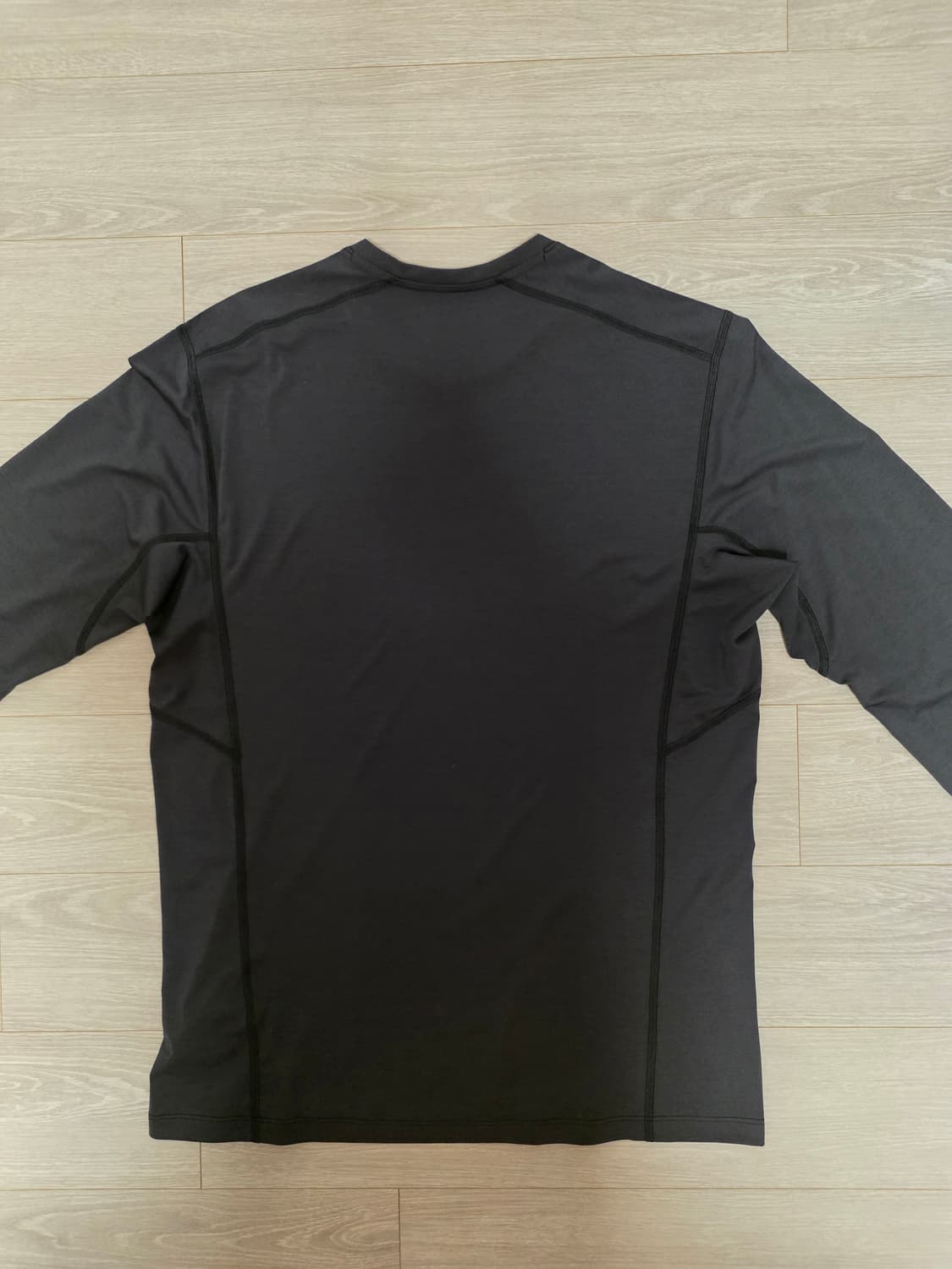 (새상품)아크테릭스 모투스 크루 LS Black M/M (FW23)
 상품이미지6