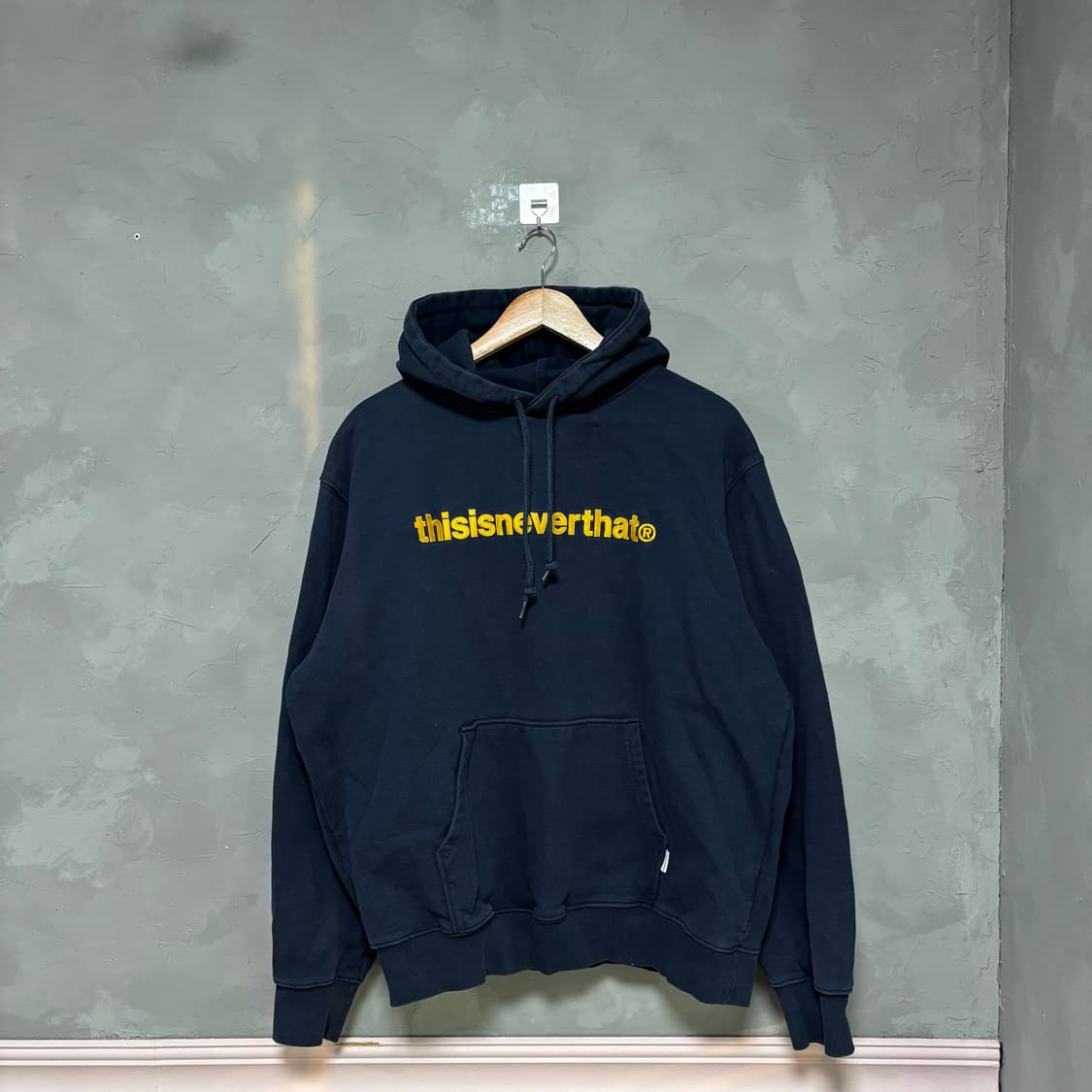 디스이즈네버댓 후드 네이비 상품이미지1
