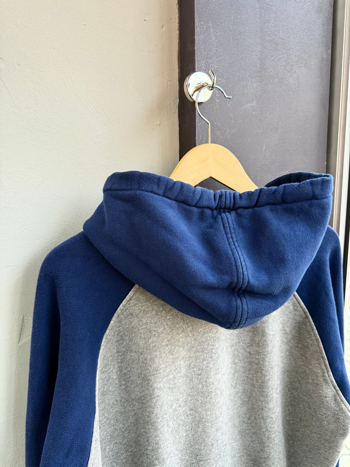 L/ 아미 파리스 로고 투톤 후드티 상품이미지7