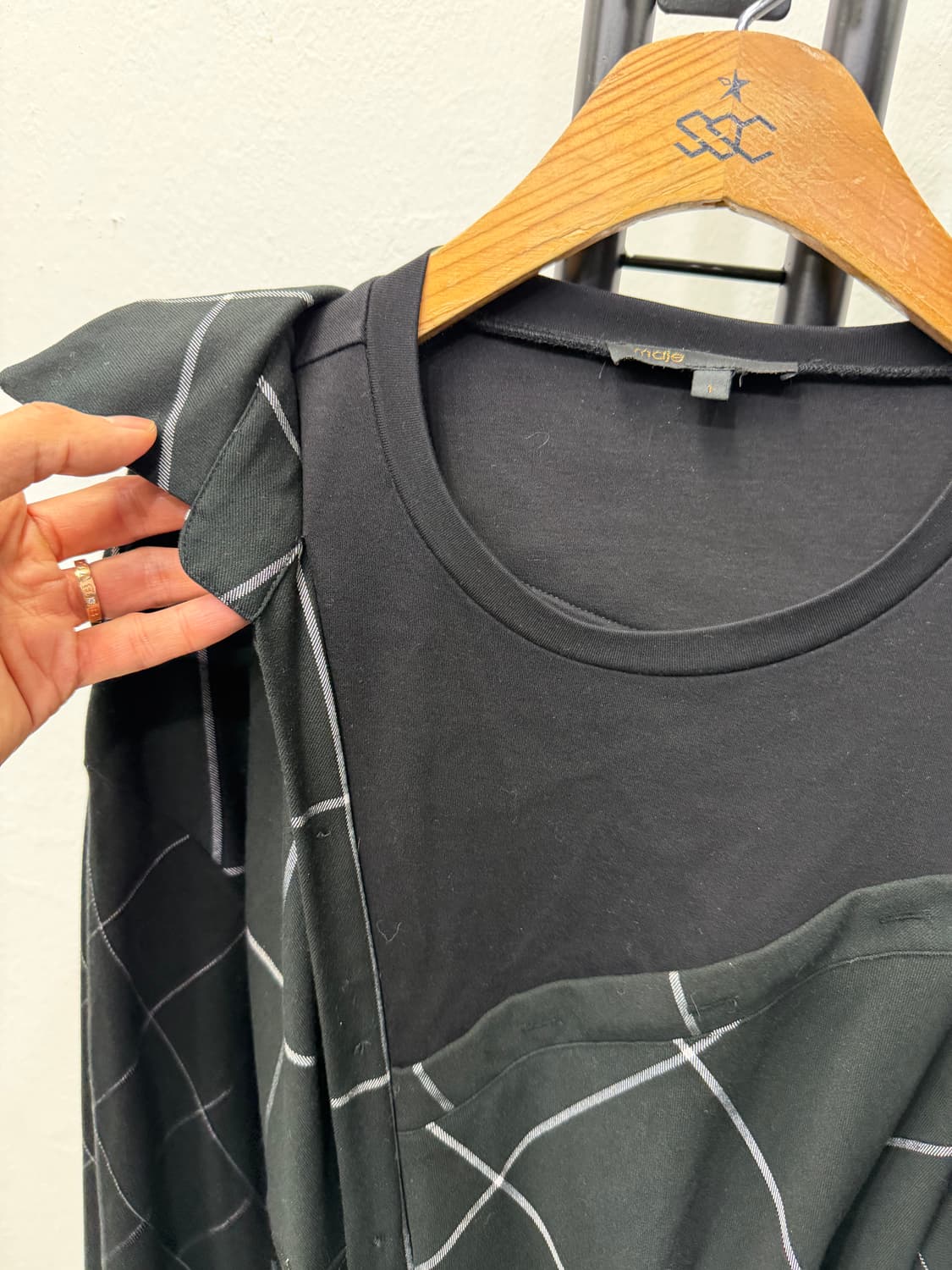 정품) 마쥬 블랙 체크 롱 셔츠형 절개 롱 원피스 1  상품이미지3