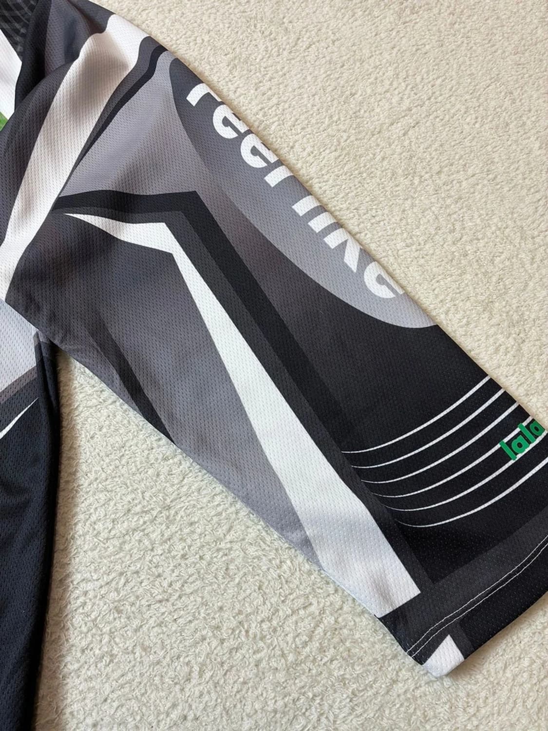 라라폭스 23ss 스포티 오버 롱 슬리브 져지 PN6879 상품이미지7