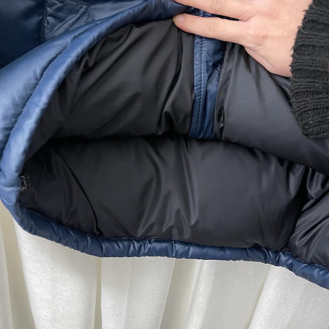 노스페이스 블랙 네이비 눕시 700 패딩 상품이미지6