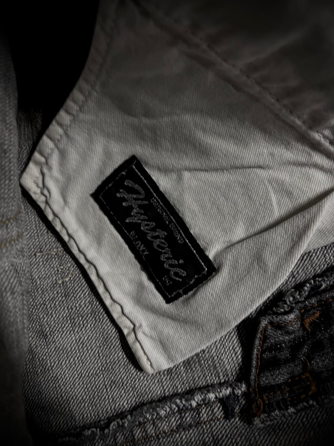 Hysteric Glamour 언발 피크 자수 흑청 데님숏스커트 상품이미지9