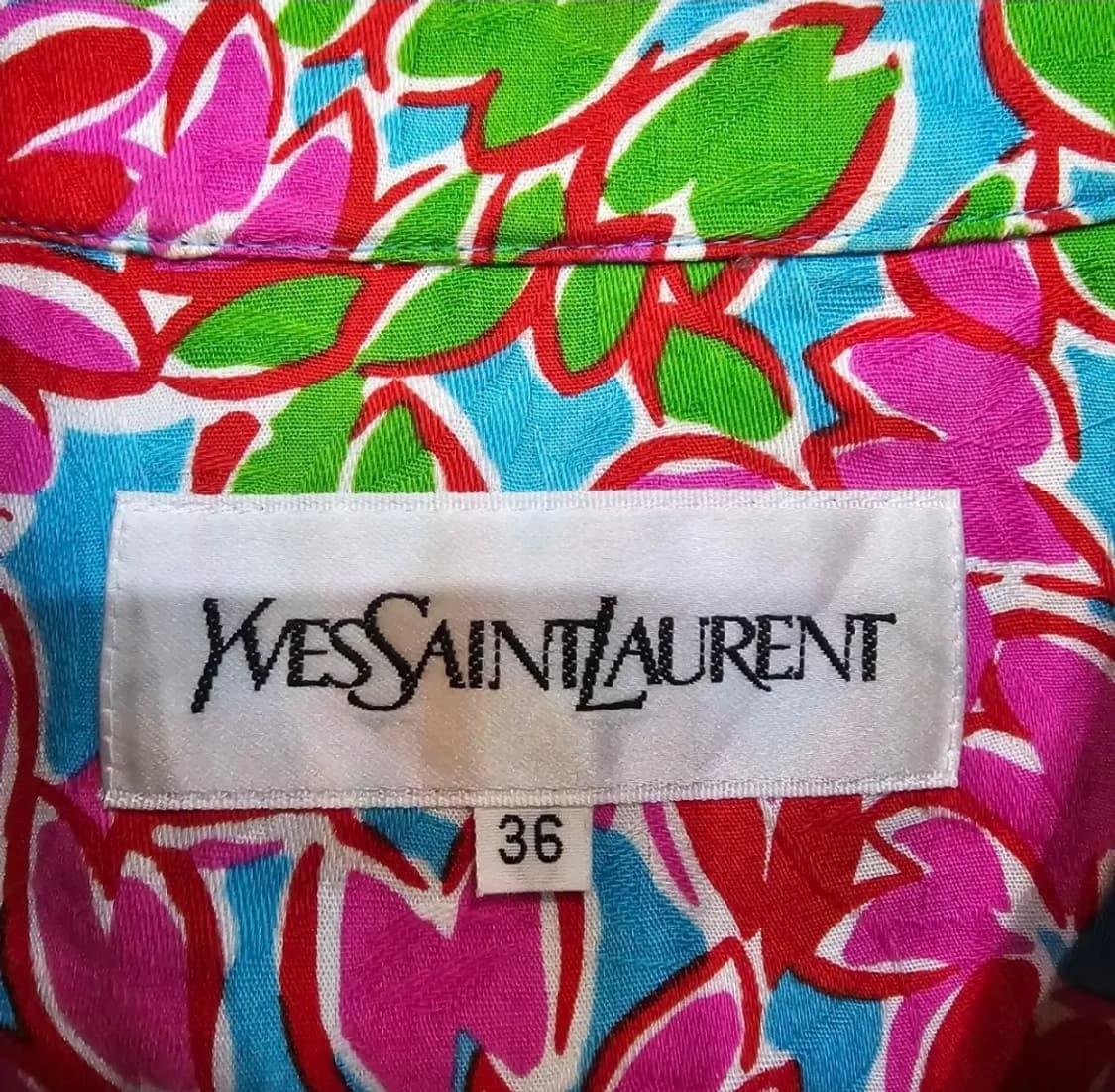 입생로랑 금장버튼  자켓 상품이미지2