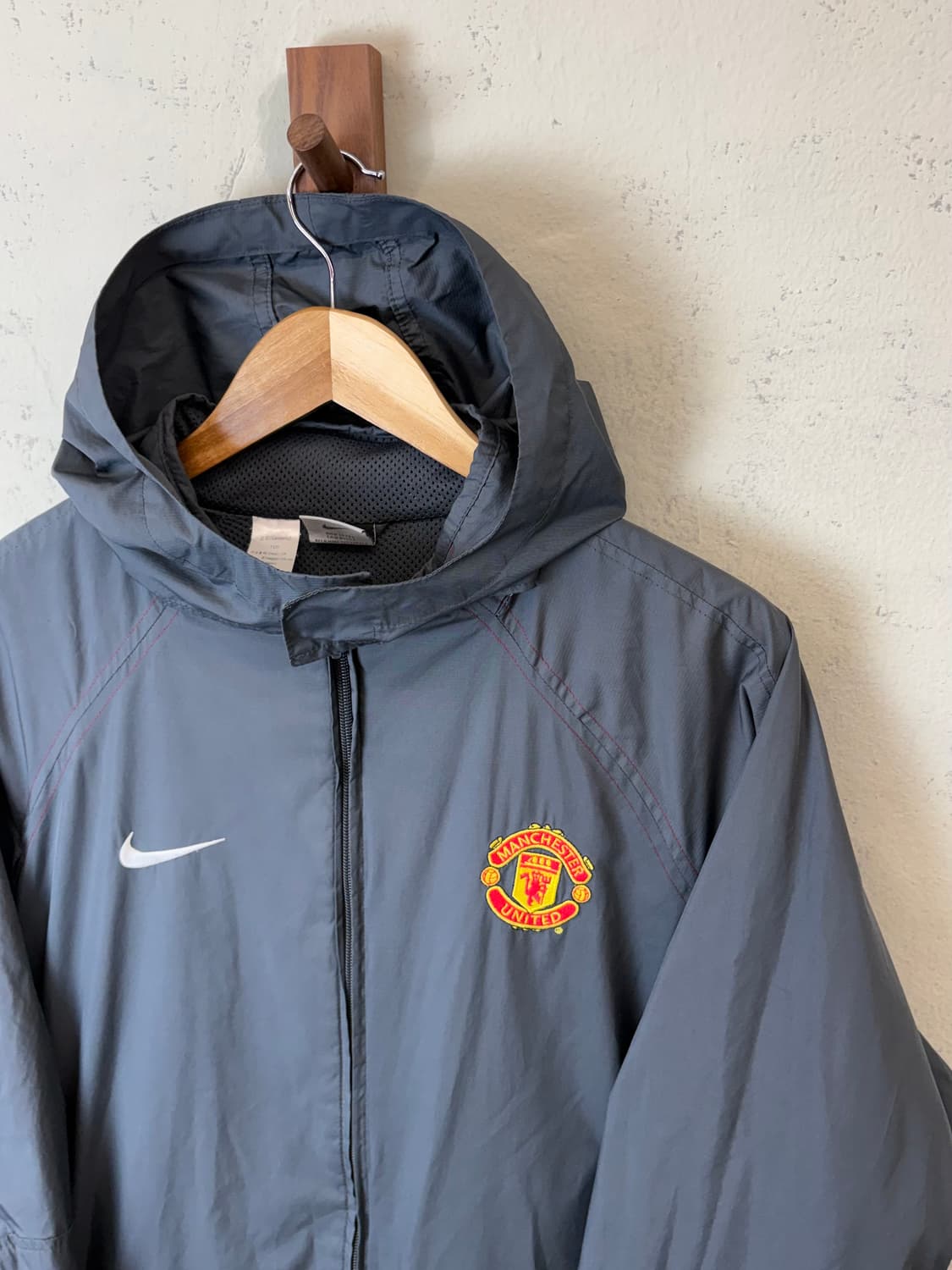 나이키 00s 올드스쿨 보다폰 그레이 바람막이 상품이미지6