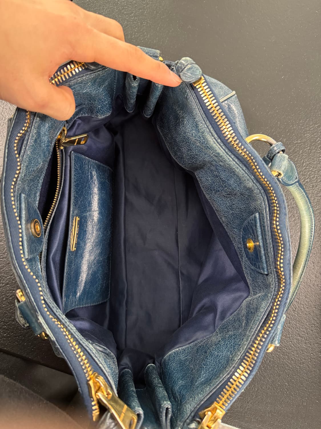 미우미우 비텔로 샤인 투웨이백(정품) 상품이미지6