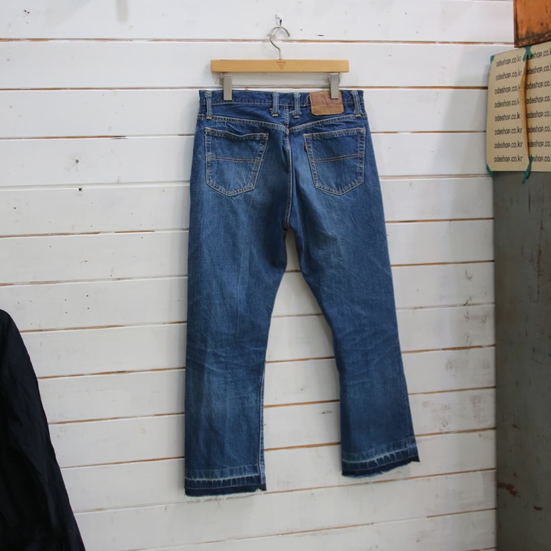 (착용컷) 80's BIG JOHN 셀비지 커팅 진 (32.5) 상품이미지3