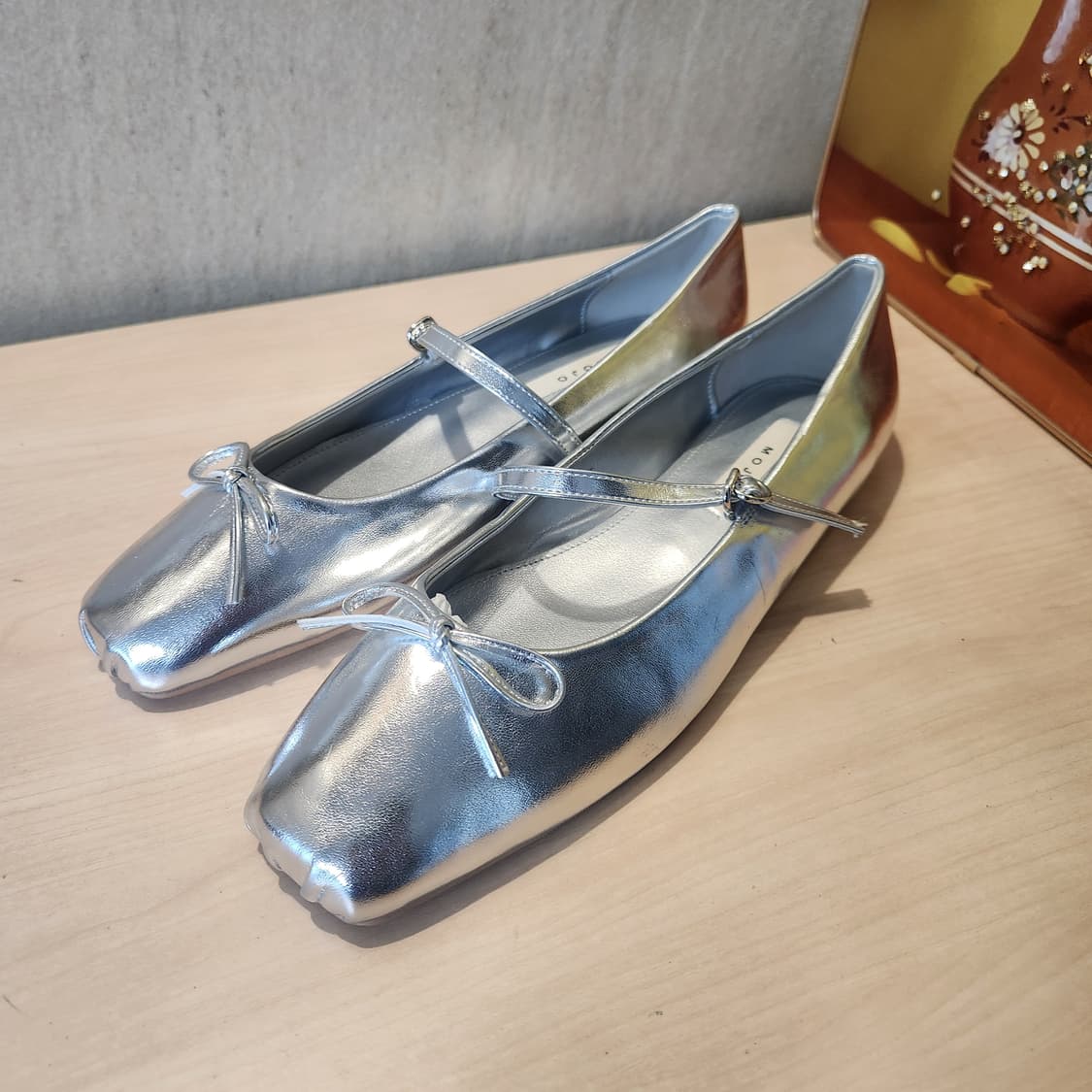 ✨실버 메리제인 플랫·250 / 샤이닝 포인트 데일리슈즈
 상품이미지4