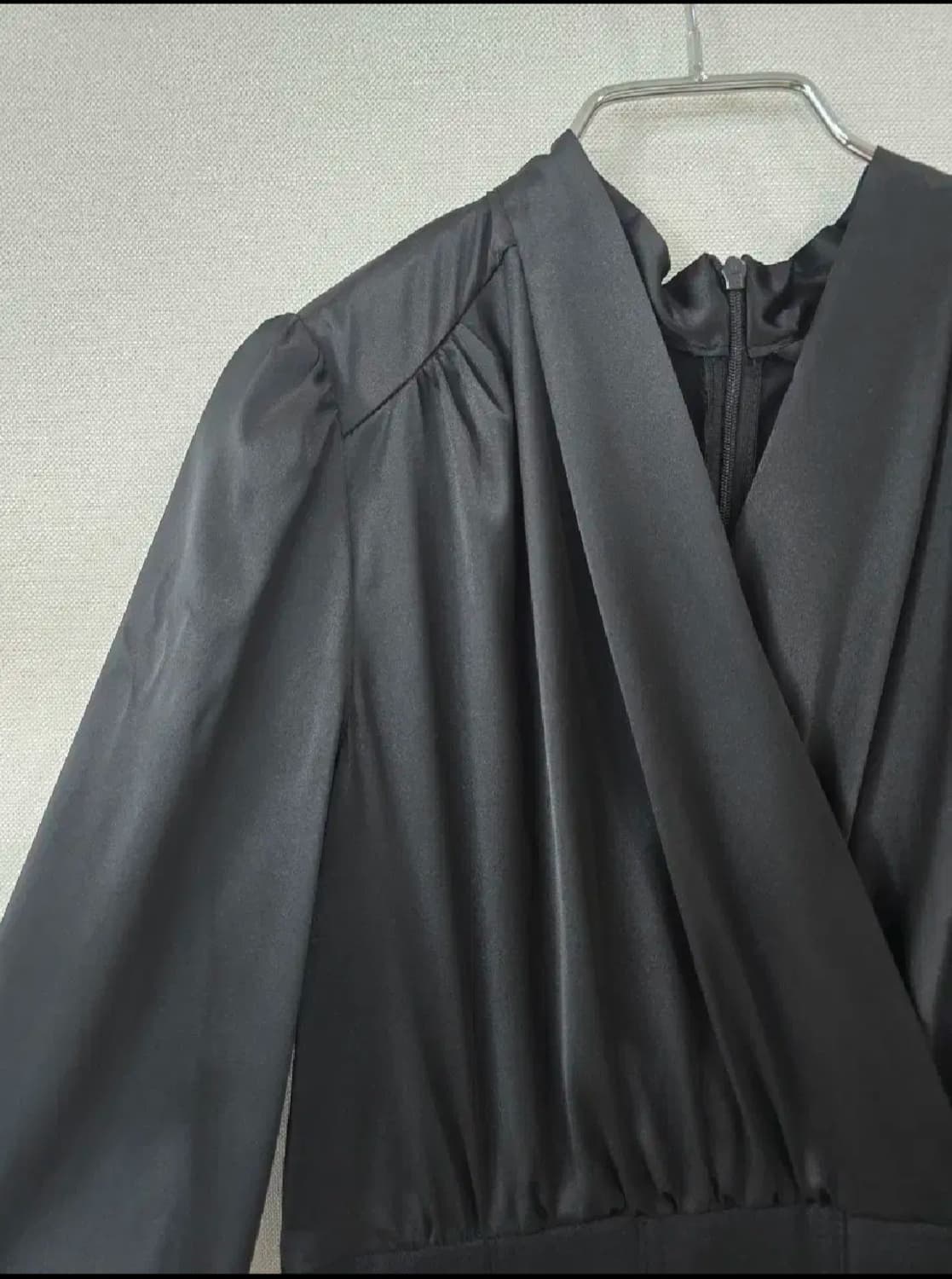 잇미샤 몸매강조 세련된 랩스타일 모직 원피스 상품이미지4