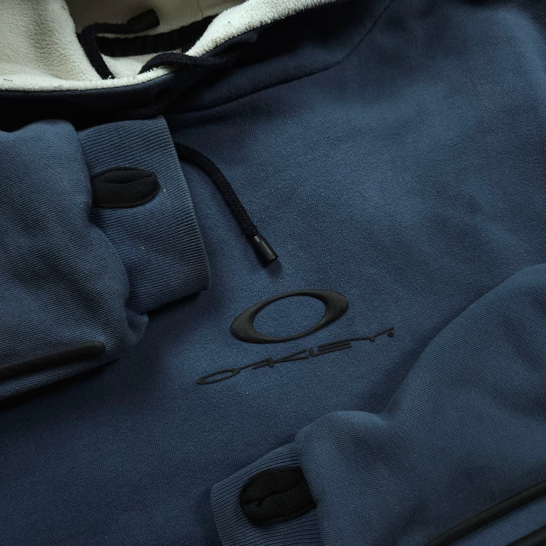 00s 오클리 아이콘 로고 오버핏 썸홀 후드 티셔츠 상품이미지1