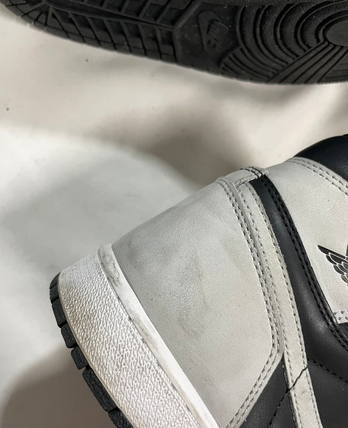 조던1 레트로 하이 OG 쉐도우 2.0 상품이미지5