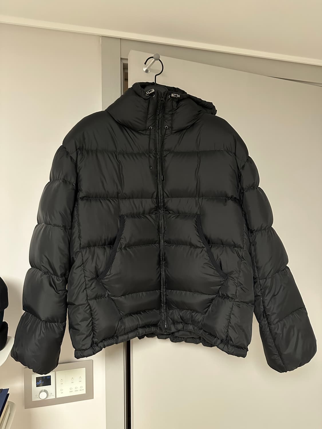 999휴머니티 패딩 어드벤쳐 구스 다운 파카 블랙 2사이즈 상품이미지2