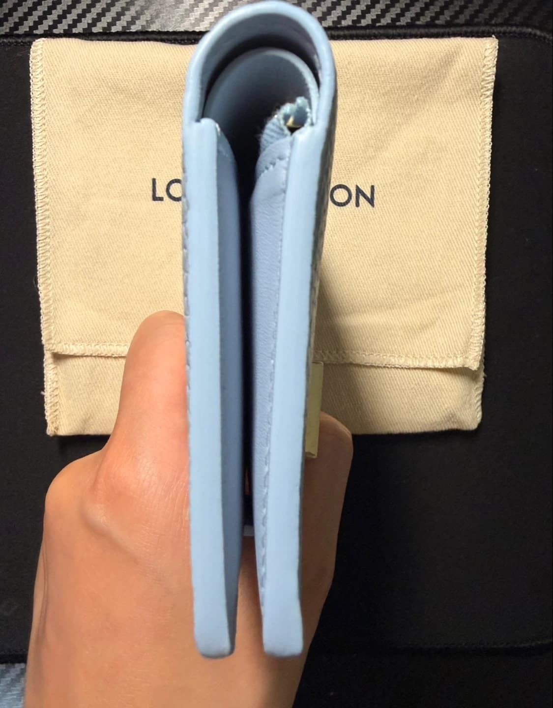 (새상품,풀구성) 루이미통 LV 버티컬 컴팩트 월릿 지갑 상품이미지7