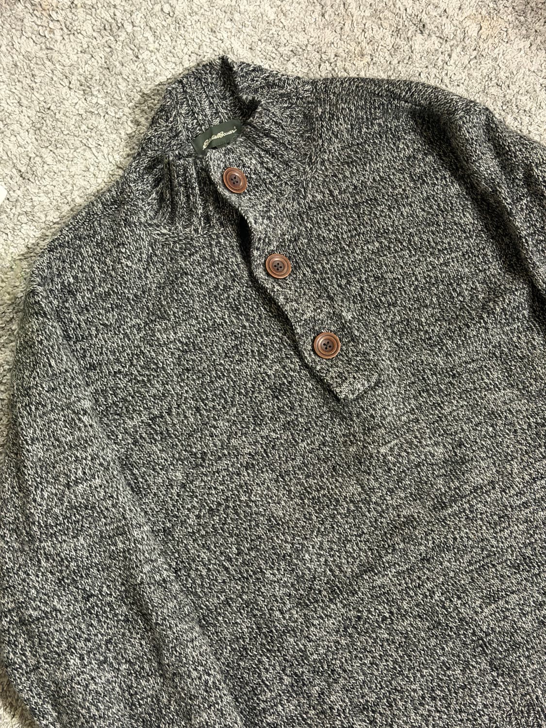 에디바우어 버튼 폴라 니트 상품이미지5