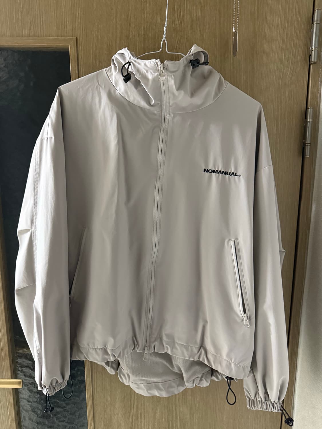 노매뉴얼 바람막이 M 상품이미지2