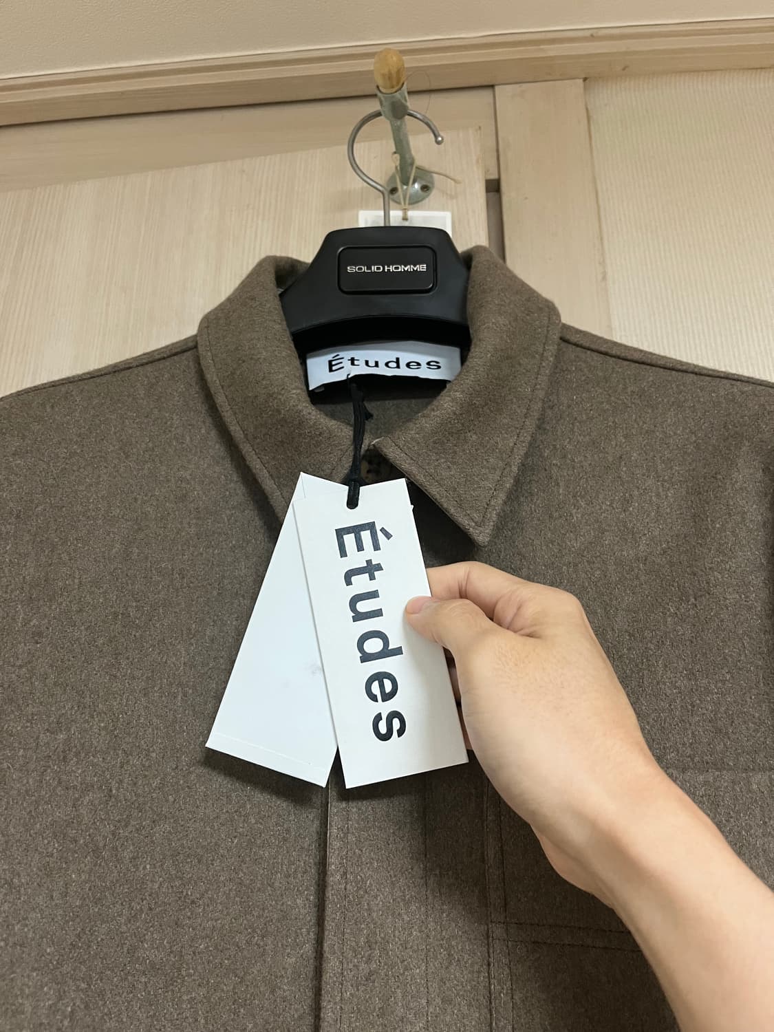 에뛰드 스튜디오 울 핸드메이드 셔츠 자켓 상품이미지1