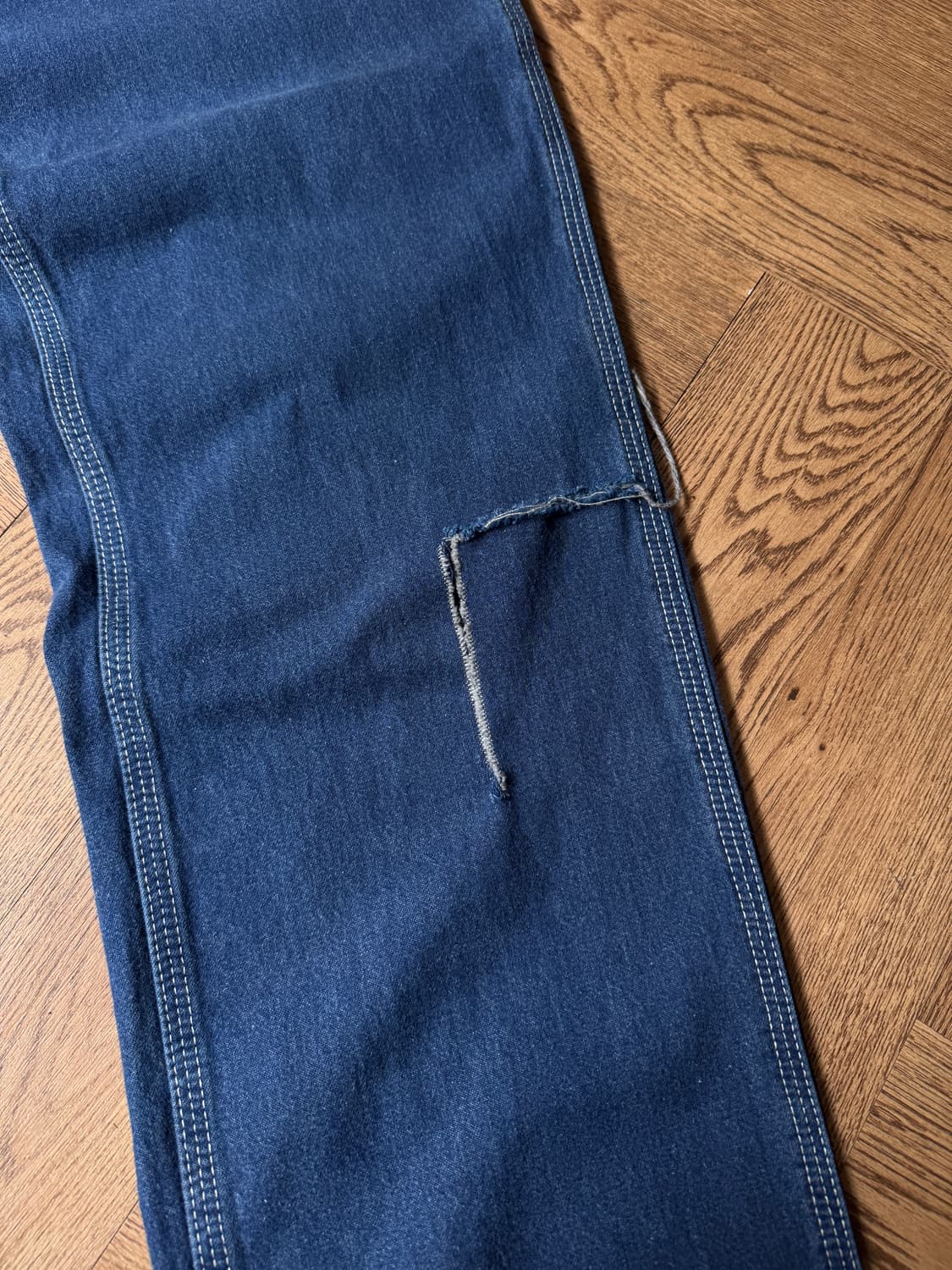 [36]칼하트 USA 싱글 디스트로이드 다크블루 싱글니 워크 데님 팬츠 상품이미지3