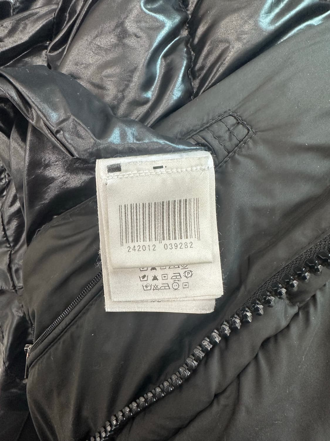 몽클레어 가브리엘 패딩 블랙 L 상품이미지10