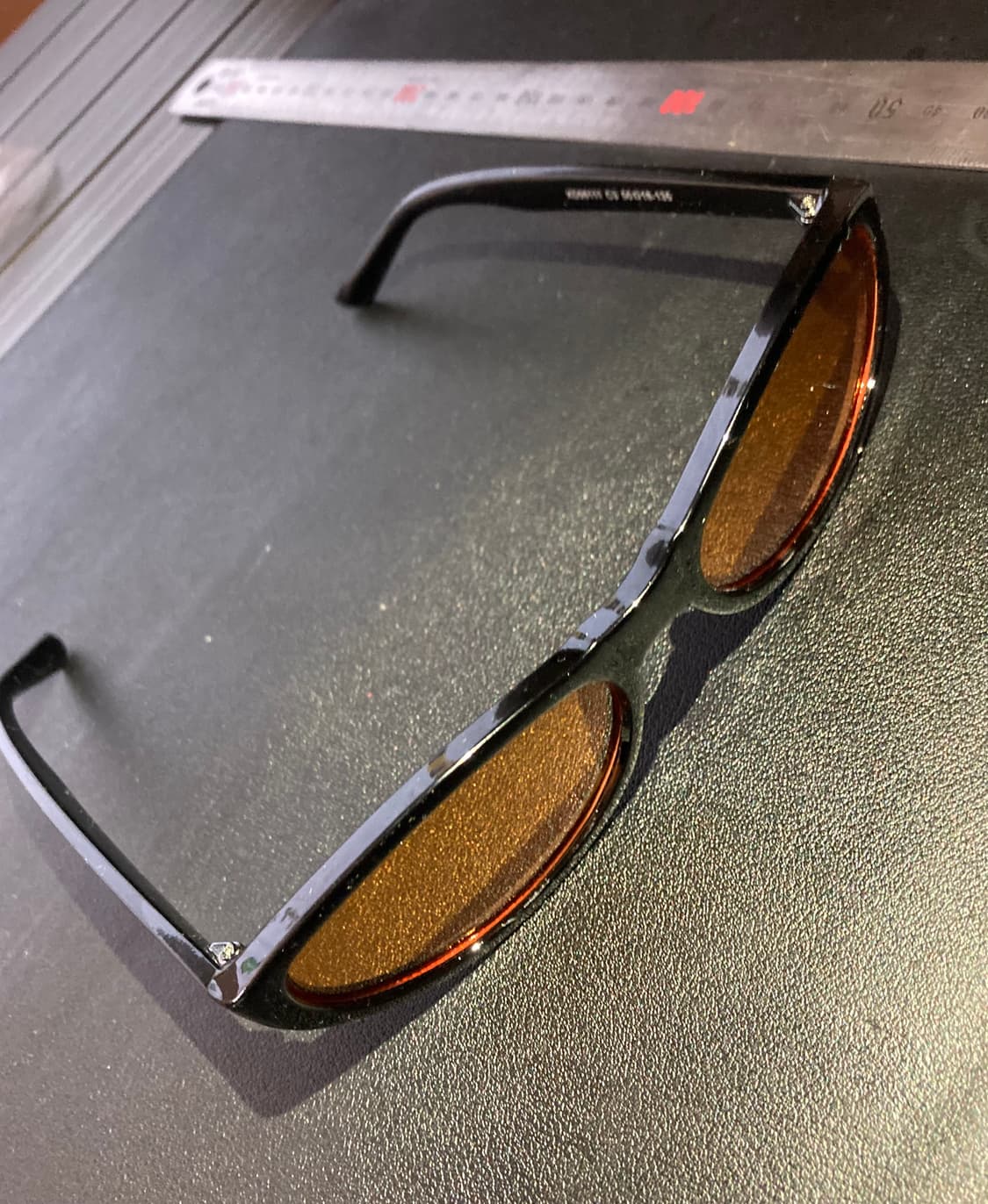 빈티지 오발 선글라스 블랙/오렌지 상품이미지2