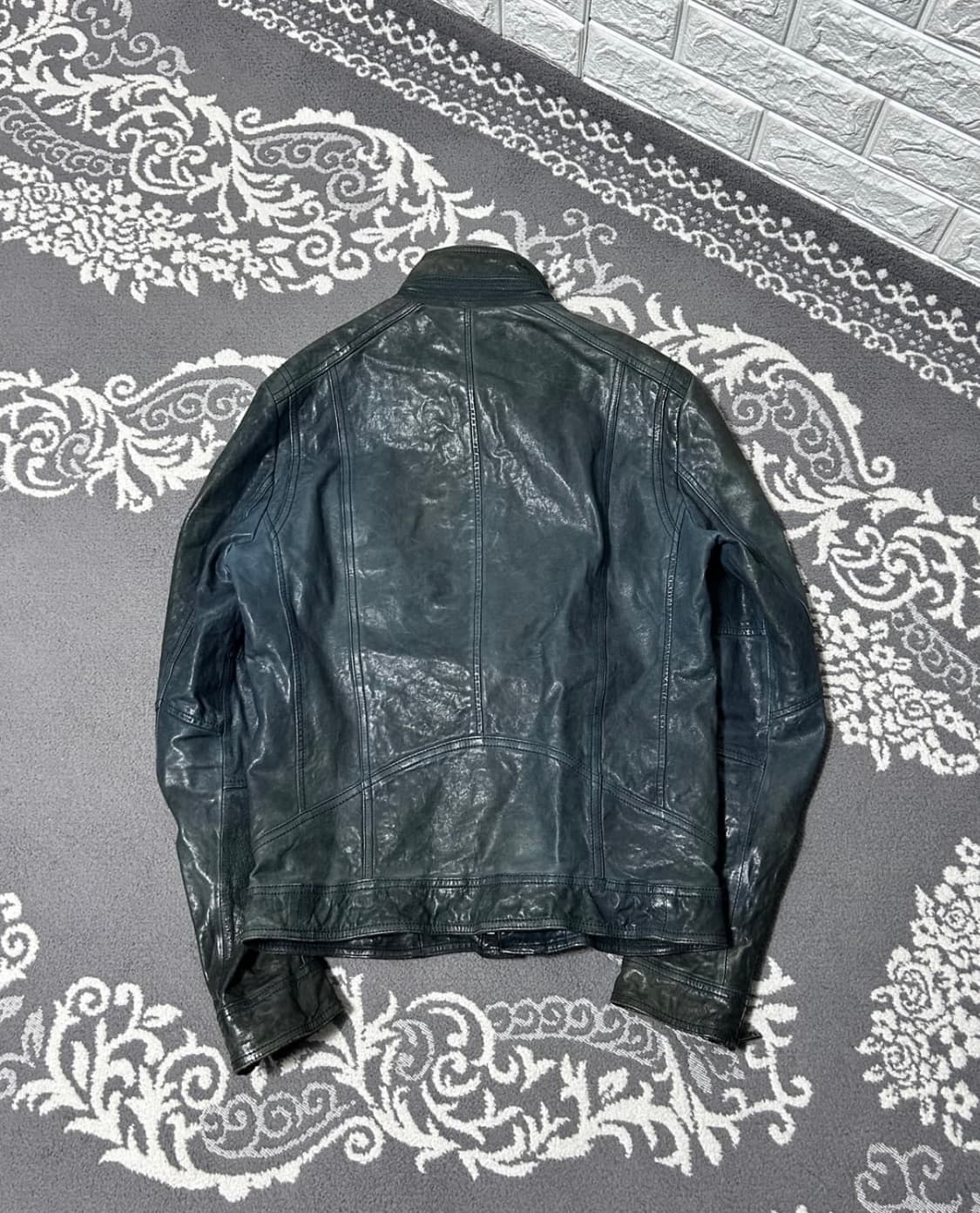 솔리드옴므 사선 더블짚 램스킨 자켓 상품이미지7