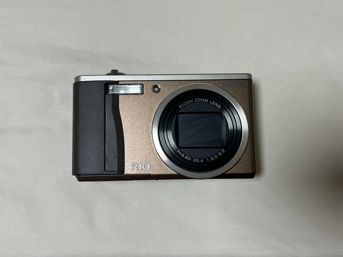 리코 R10 상품이미지1