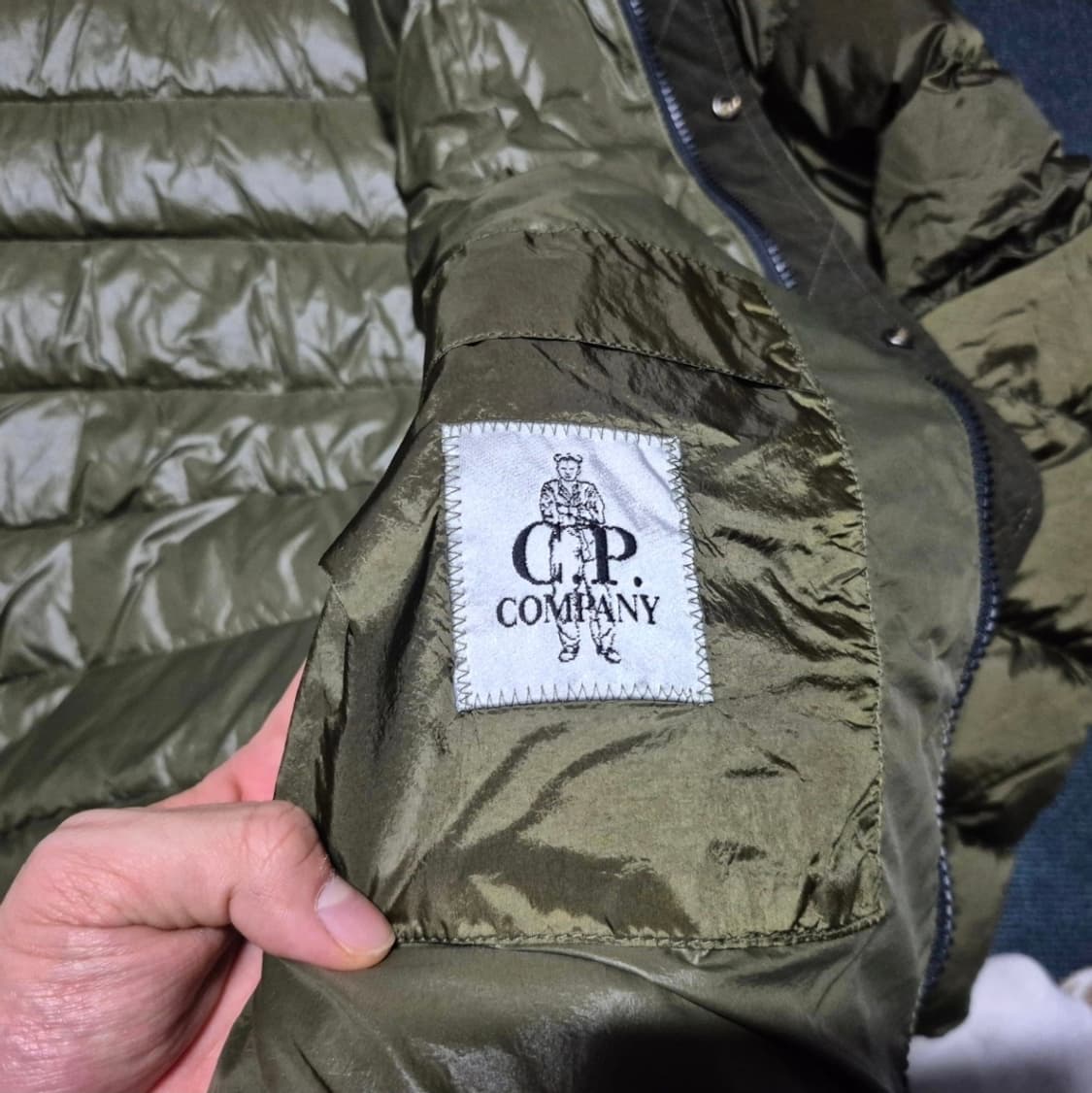 (희귀)CP컴퍼니 15F/W 디디쉘 DD쉘 고글 다운 패딩 L 정품 상품이미지5