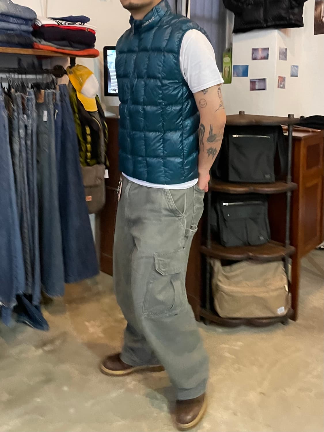 몽벨 재팬 구스다운 경량패딩조끼 L 상품이미지1