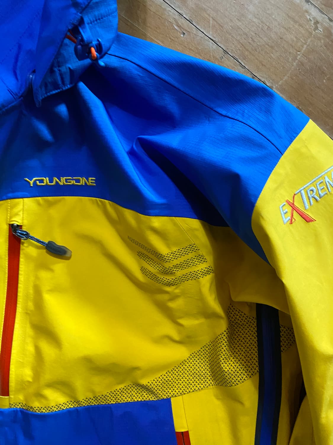 (새상품급) 영원 고어텍스 방수 자켓 105 상품이미지3