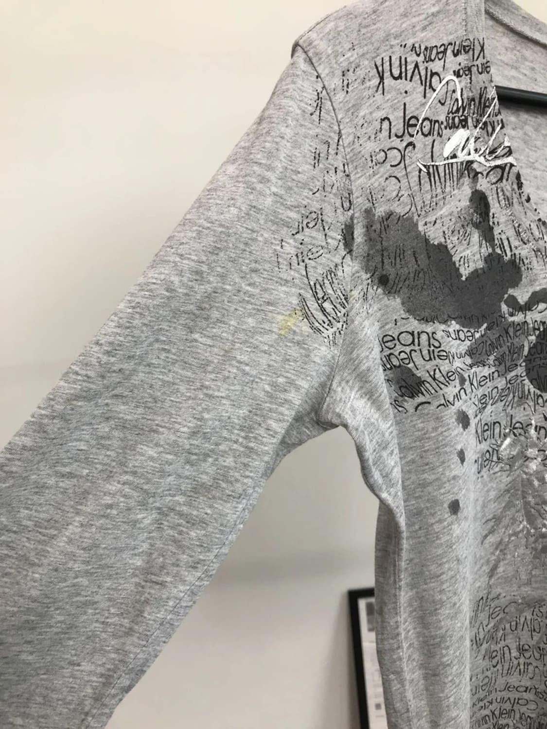 Calvin Klein Jeans Graphic Long Sleeve 상품이미지5