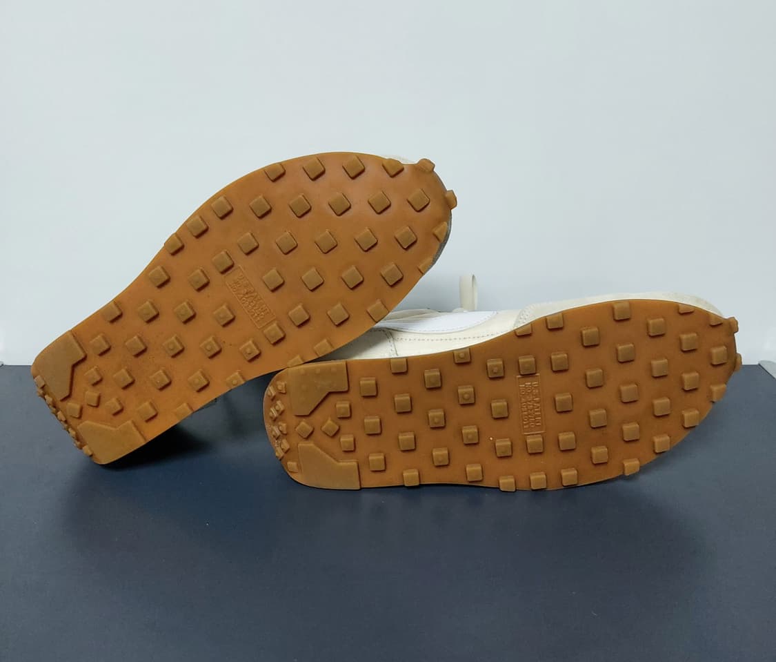 나이키 우먼스 데이브레이크 써밋 화이트 스니커즈(240mm)

 상품이미지8