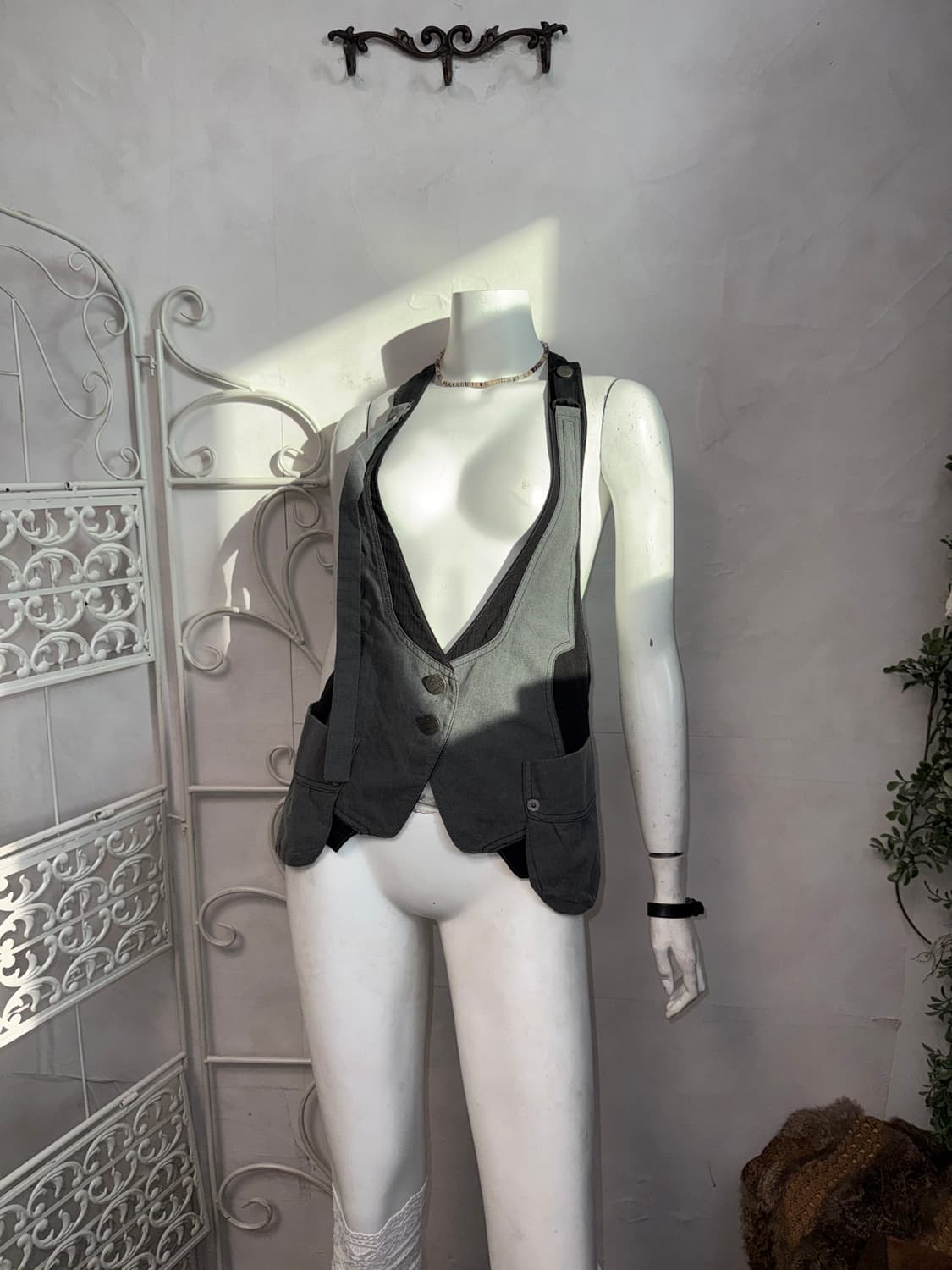 TANKUS charcoal pocket button vest 상품이미지2