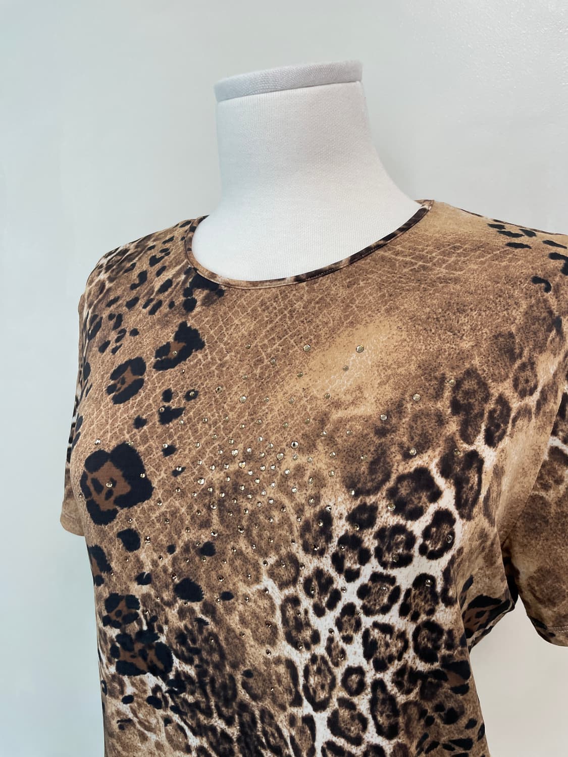 Tr38tto 이태리 레오파드 실크 반팔티 상품이미지3