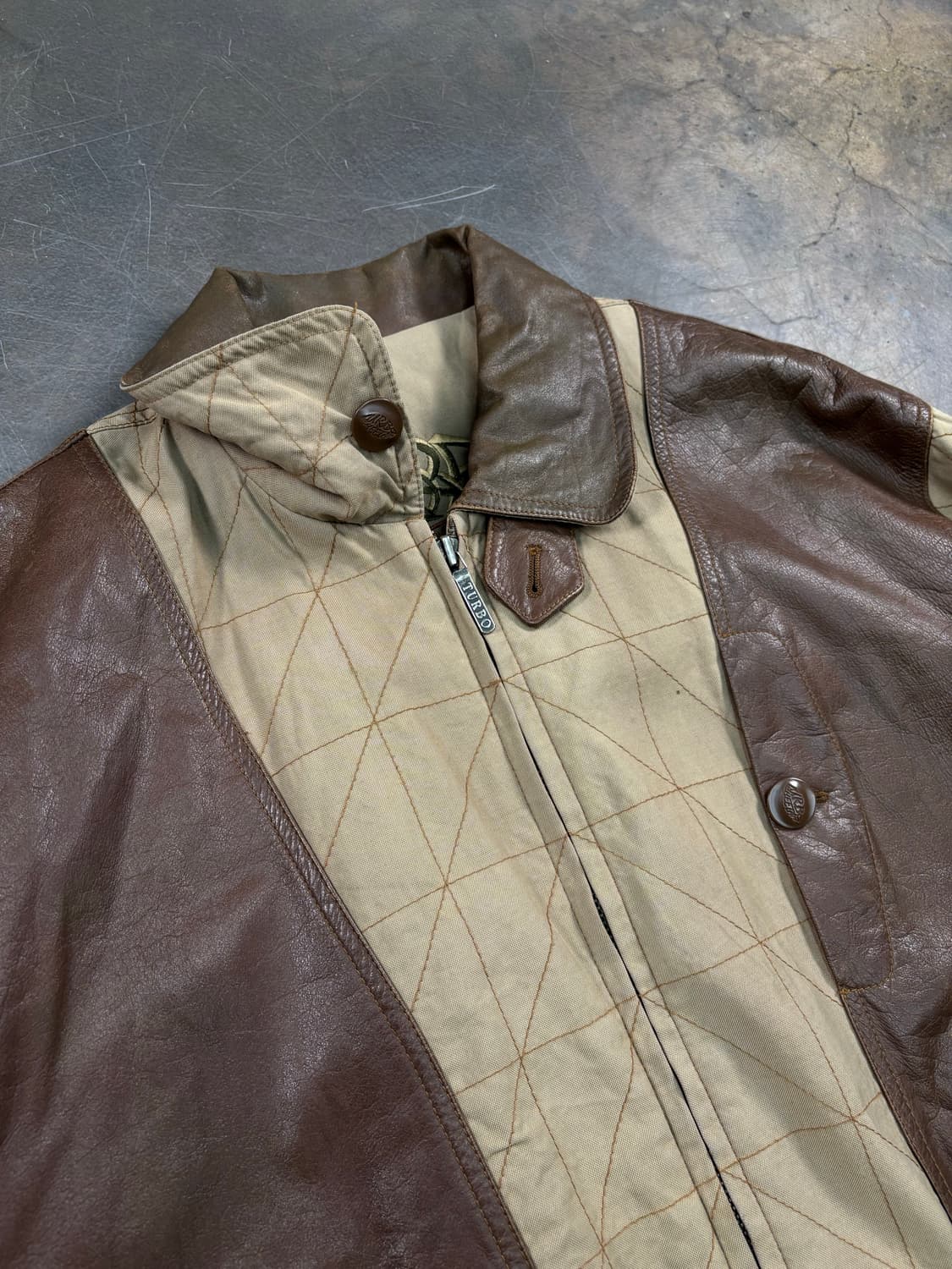 빈티지 레더 믹스 봄버 자켓 상품이미지2