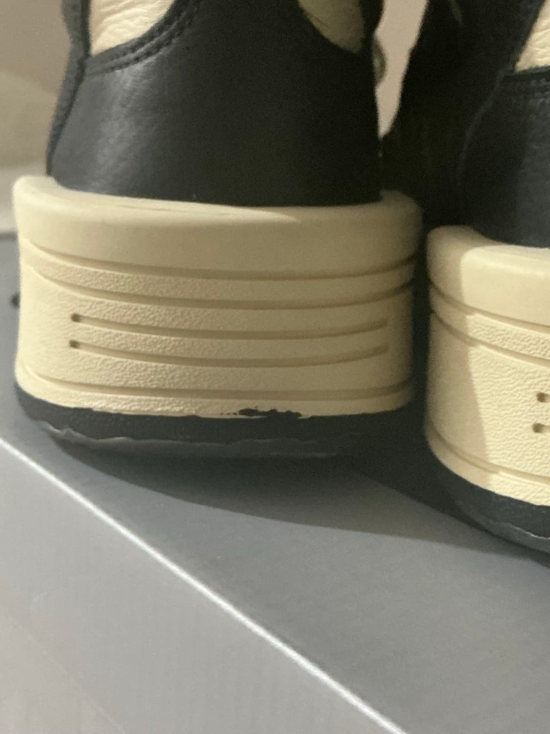 컨버스 다크쉐도우 터보웨폰 블랙 크림 (255) 상품이미지5