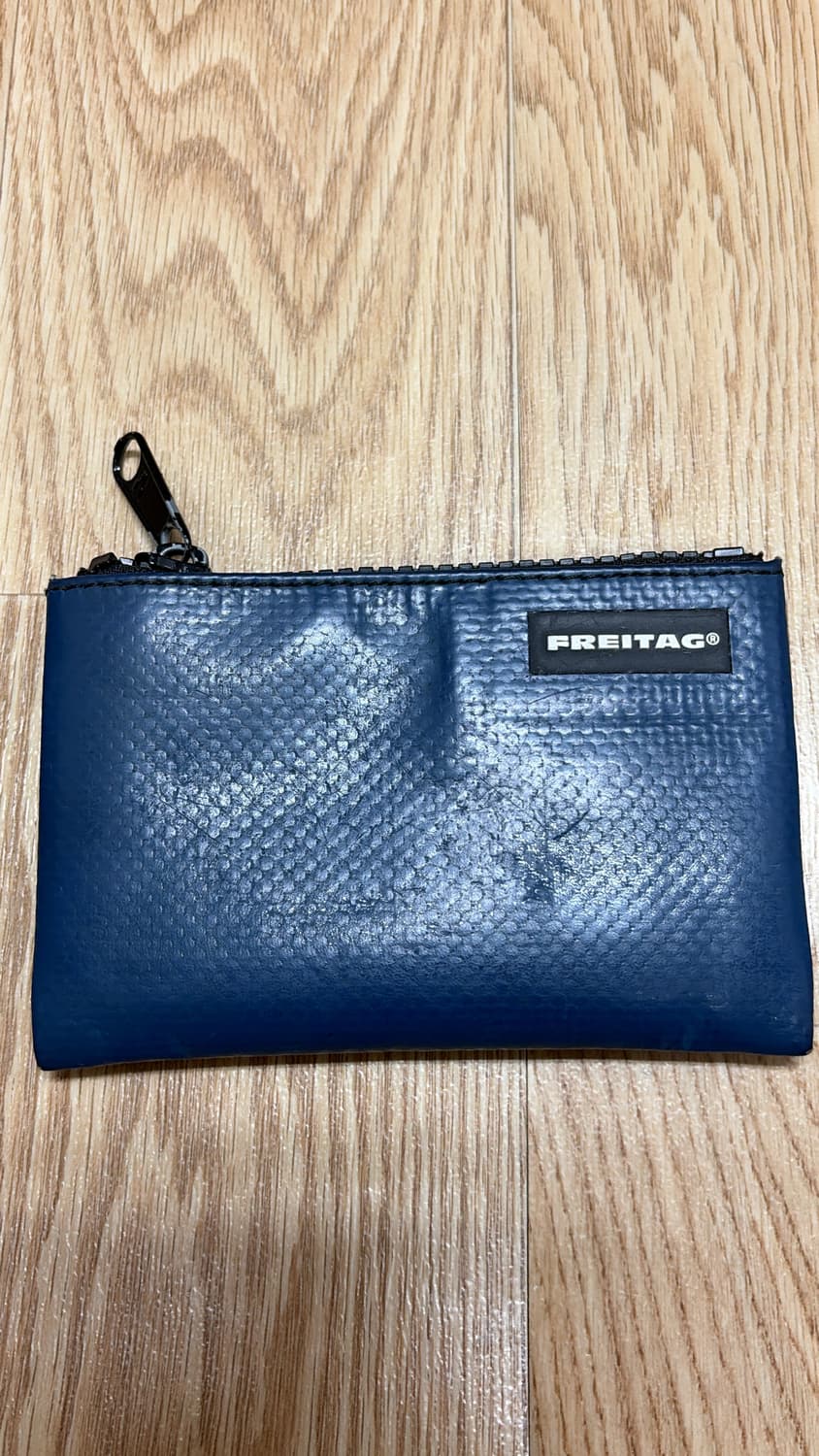 프라이탁 카드지갑 상품이미지1