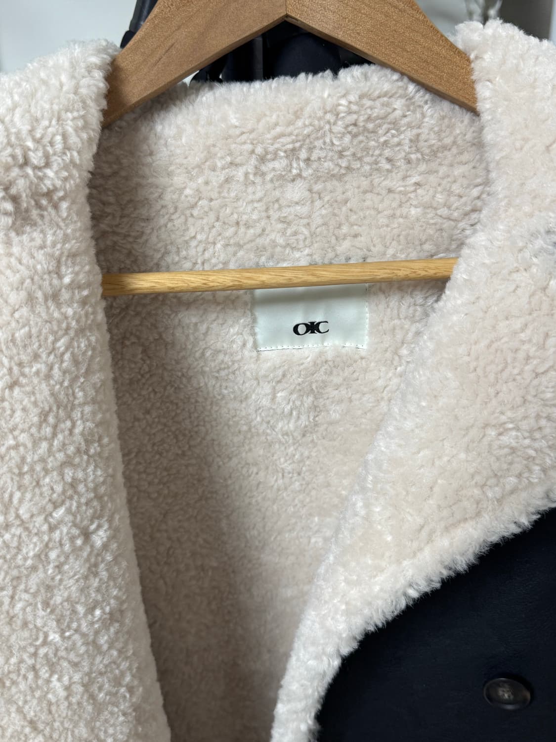 오아이오아이 무스탕 상품이미지3