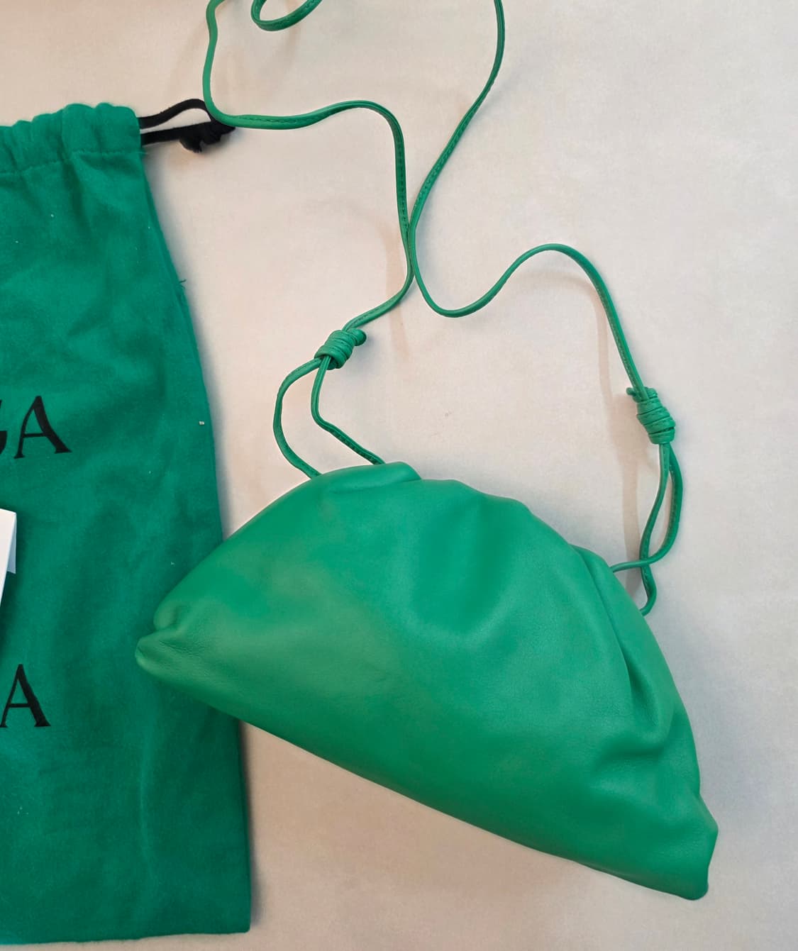 정품 보테가베네타 만두백 그린 상품이미지3