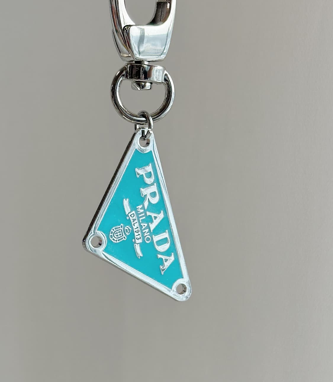프라다 사파이어블루 실버 키링 상품이미지3