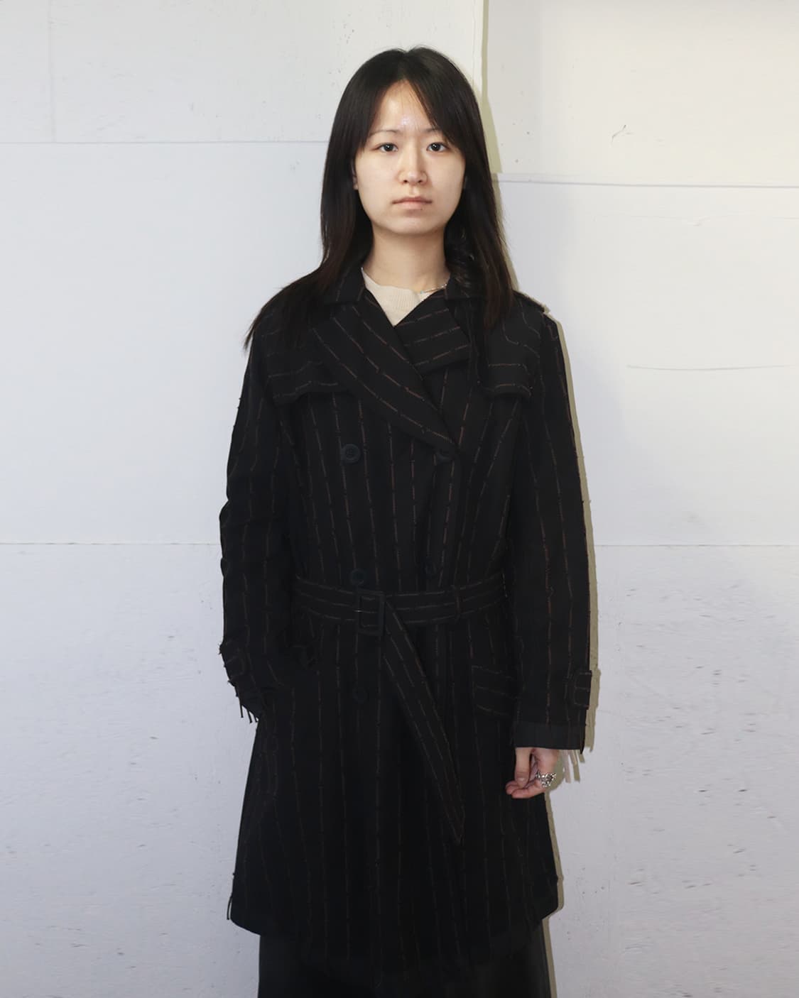 요시키 히시누마 디컨스트럭티드 스티치 트렌치 코트 상품이미지1