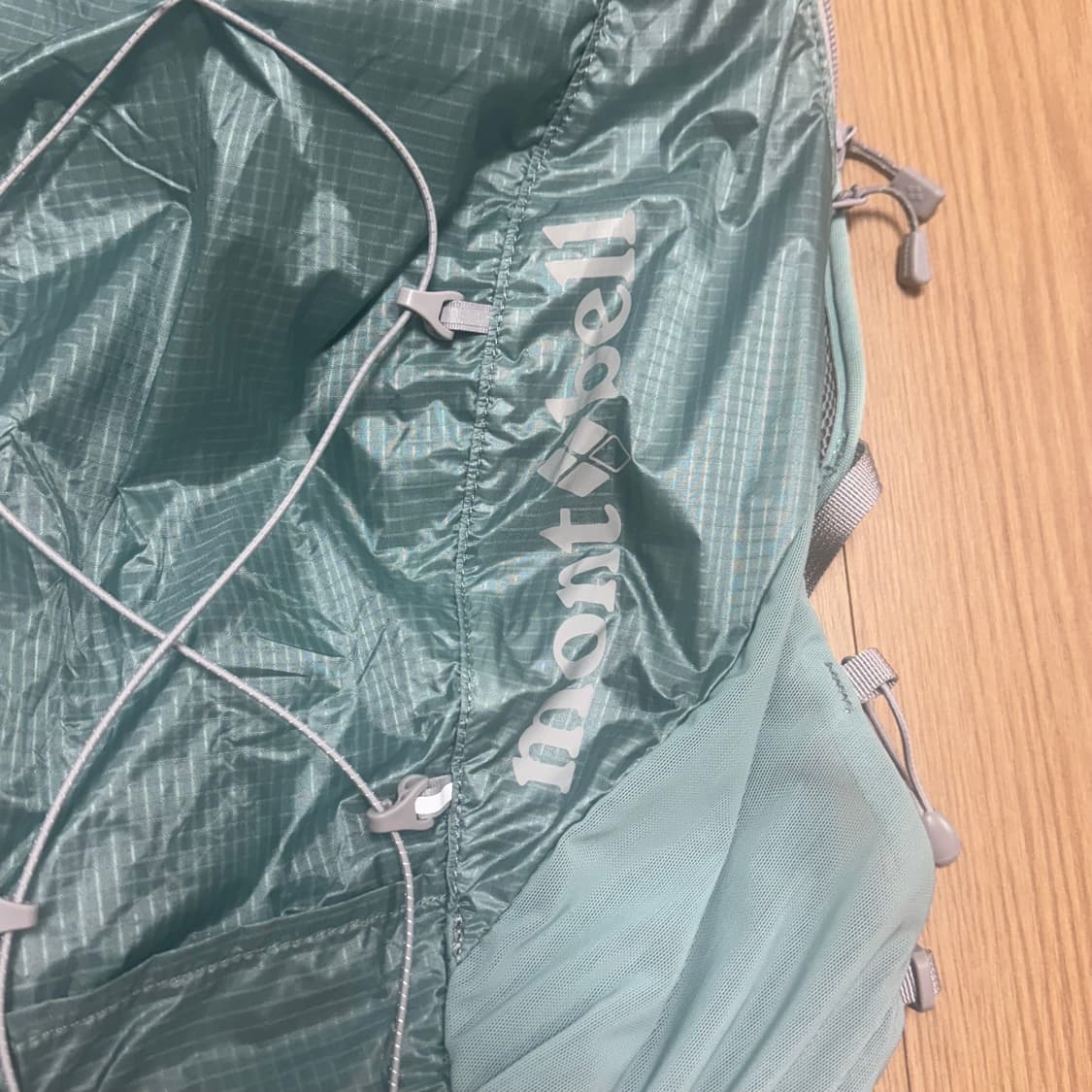 몽벨 크로스러너팩 백팩 라이트블루 상품이미지2