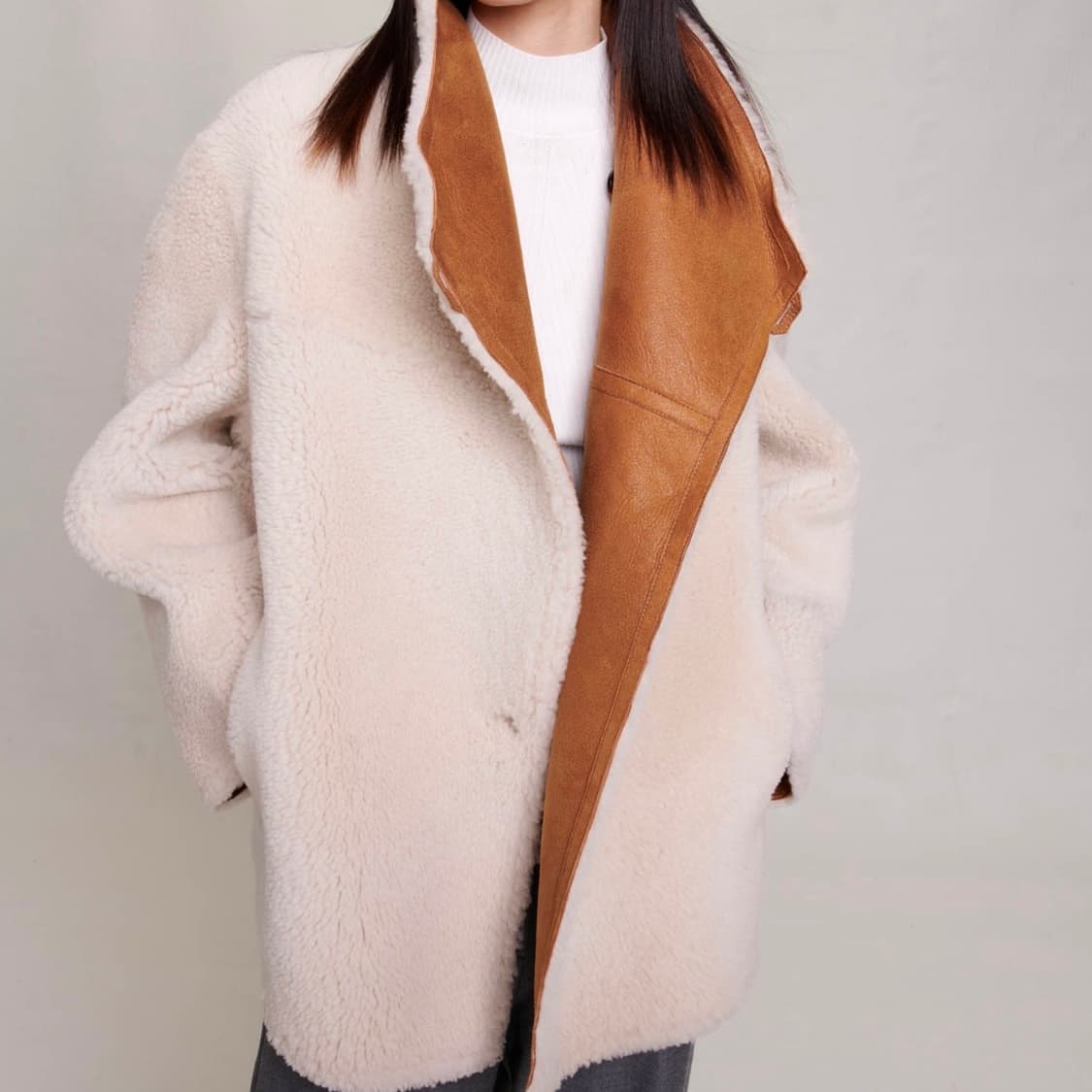 🖤 마쥬(Maje) Galezoe 양가죽 리버서블 시어링 무스탕 상품이미지1