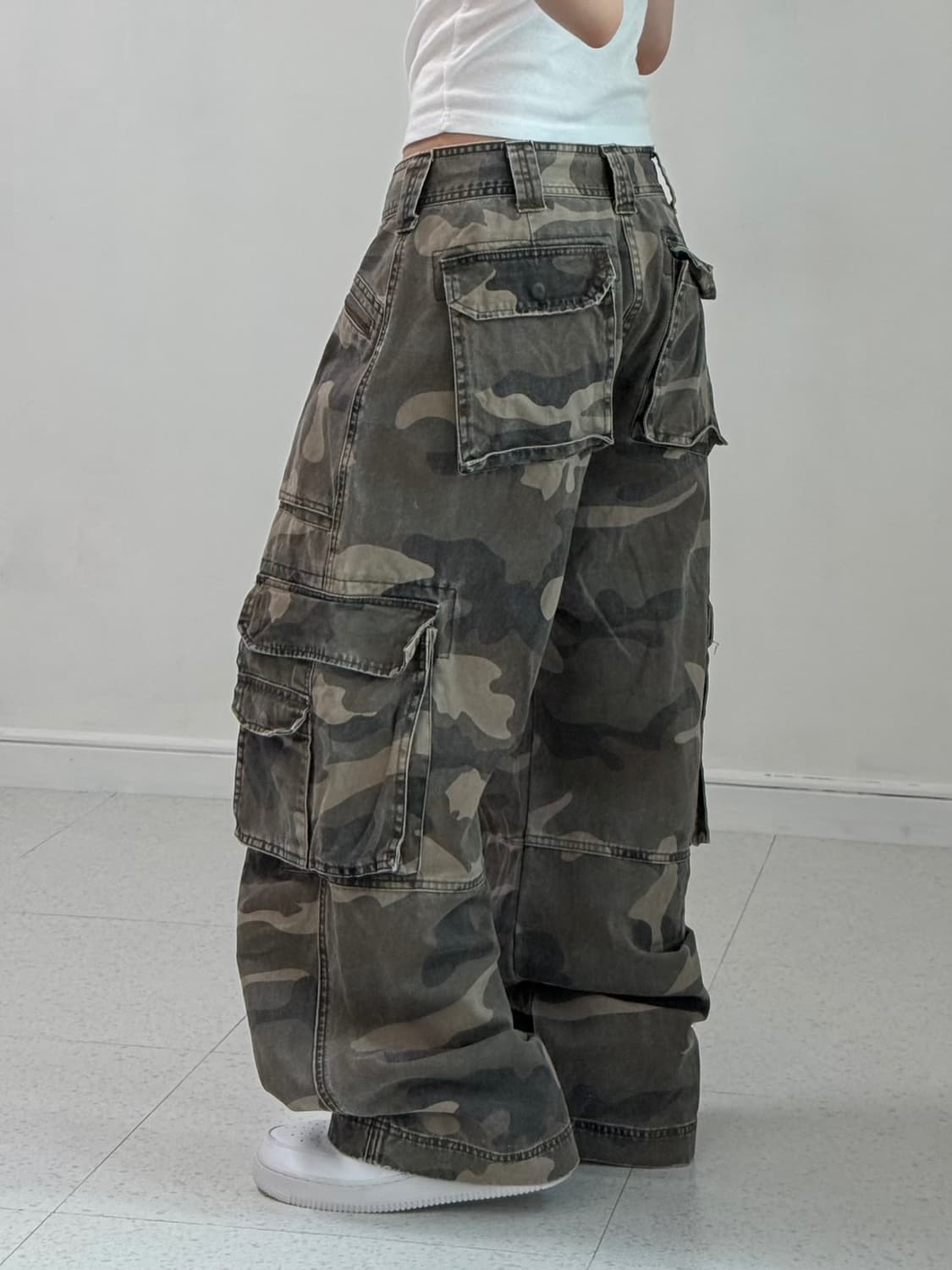 빈티지 카모 멀티포켓 카고팬츠 상품이미지3