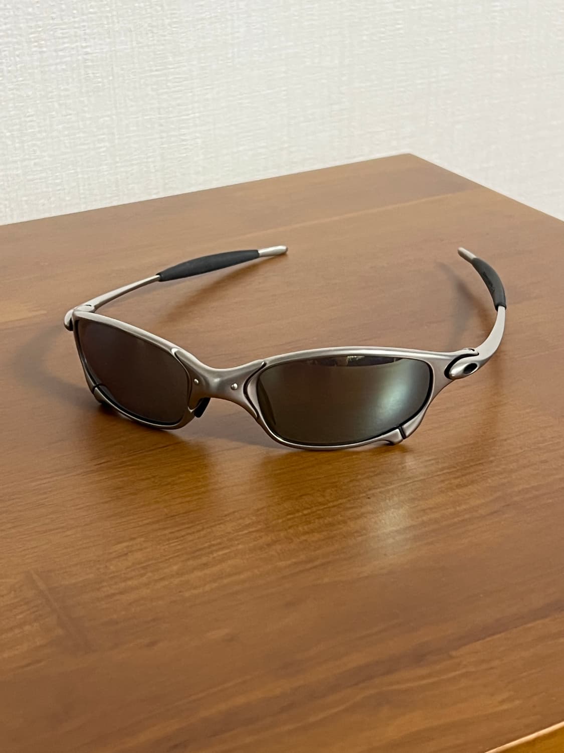 오클리 엑스메탈 줄리엣 플라즈마 풀박스(케이스포함) 상품이미지5