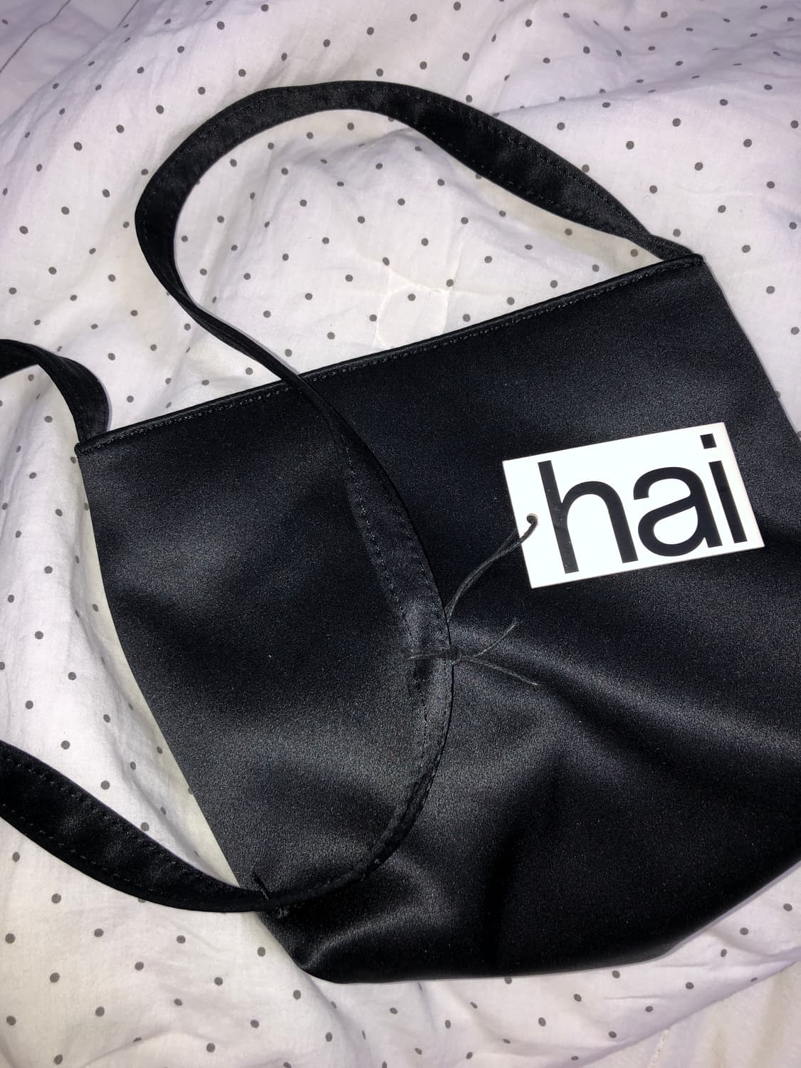 홈오브하이 실크 크로스바디백 블랙 상품이미지1