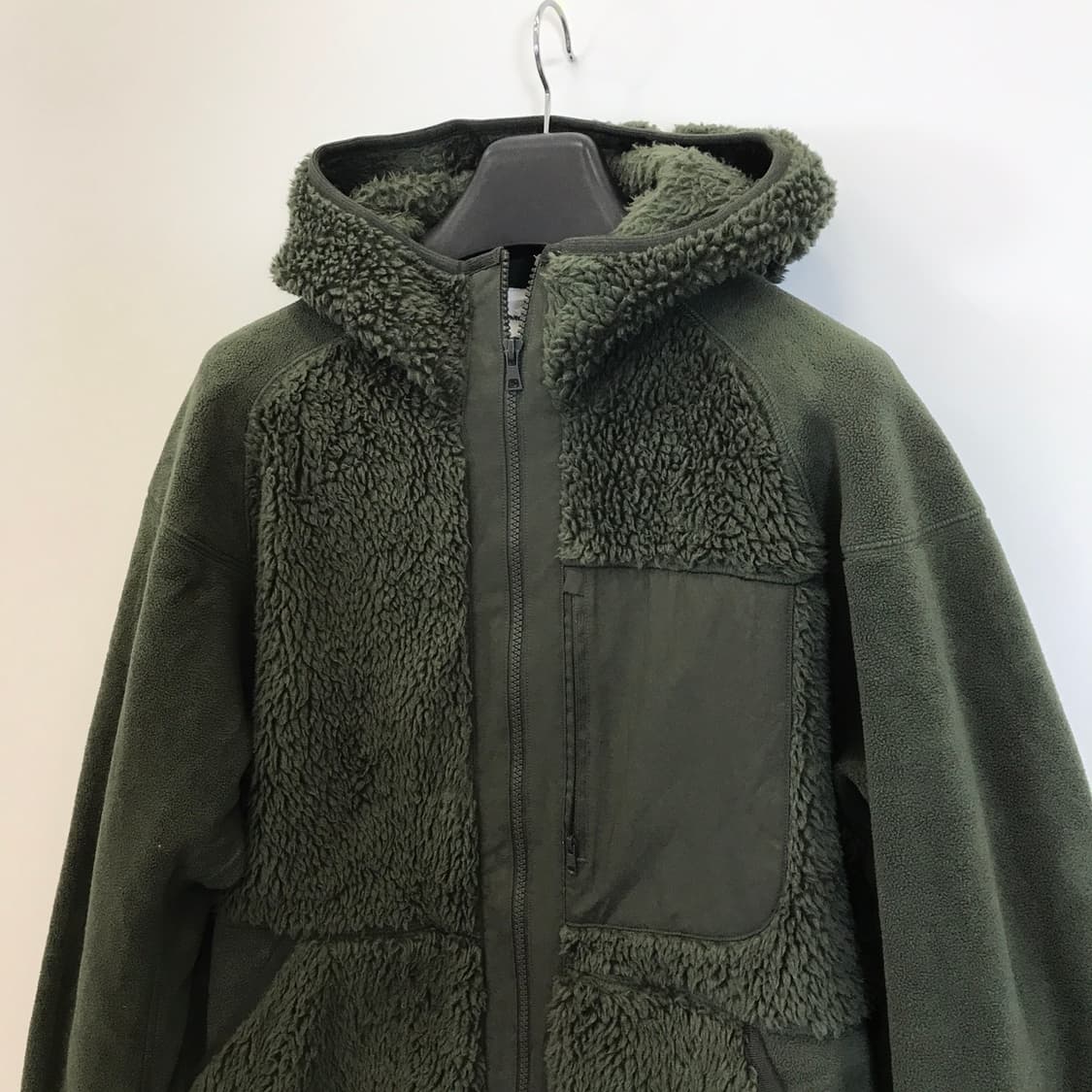 유니클로 x 화이트마운티니어링 후드플리스자켓 [L] 상품이미지2