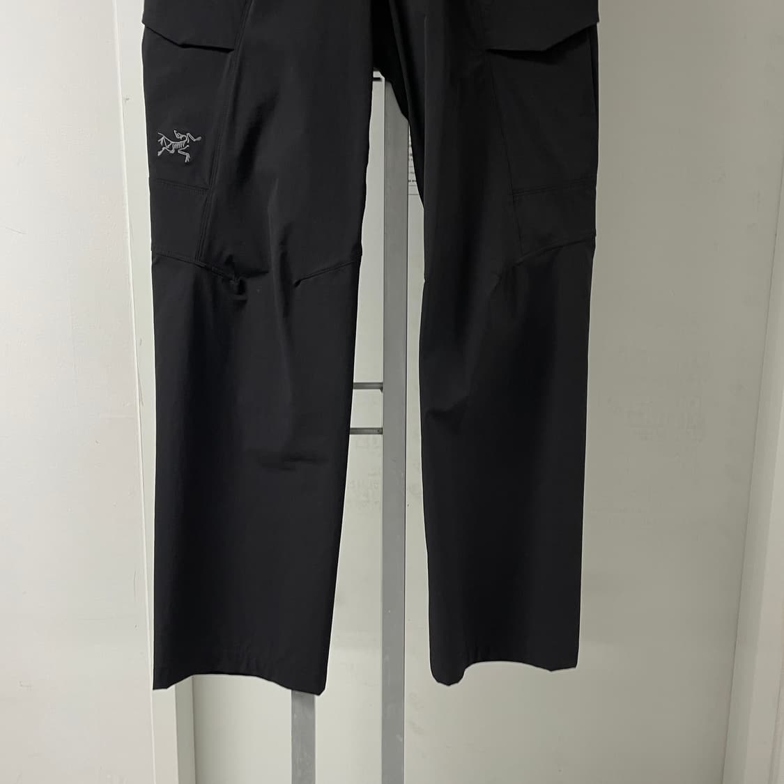 아크테릭스 블랙 팬츠 28 상품이미지3