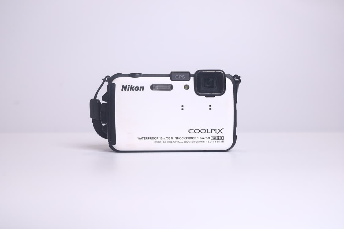 니콘 쿨픽스 AW100 화이트 상품이미지1