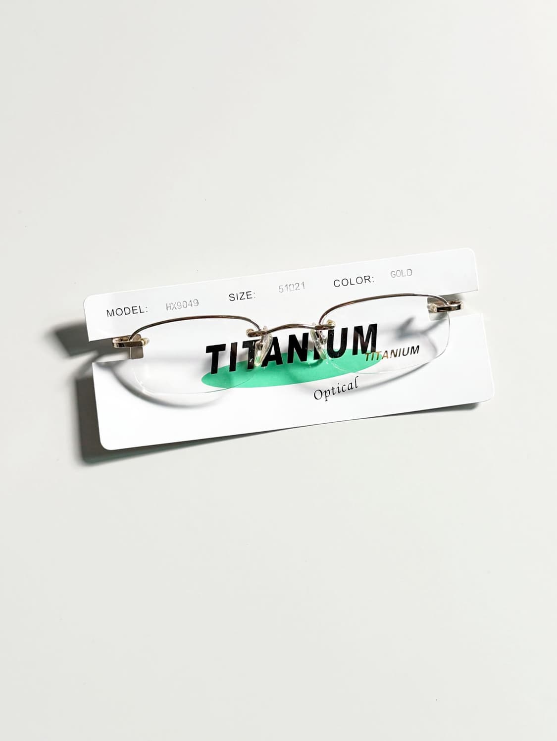 90s TITANIUM OPTICAL 골드 반무테 스퀘어 빈티지 안경 상품이미지1