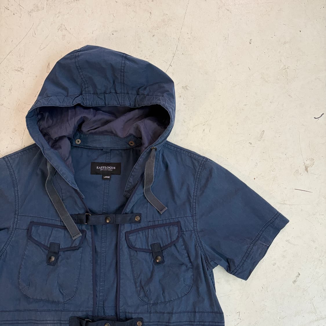 이스트로그 유틸리티 후드 반팔자켓 L 상품이미지2